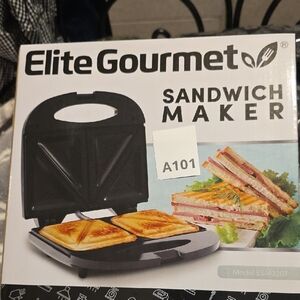 Black Sandwich Maker